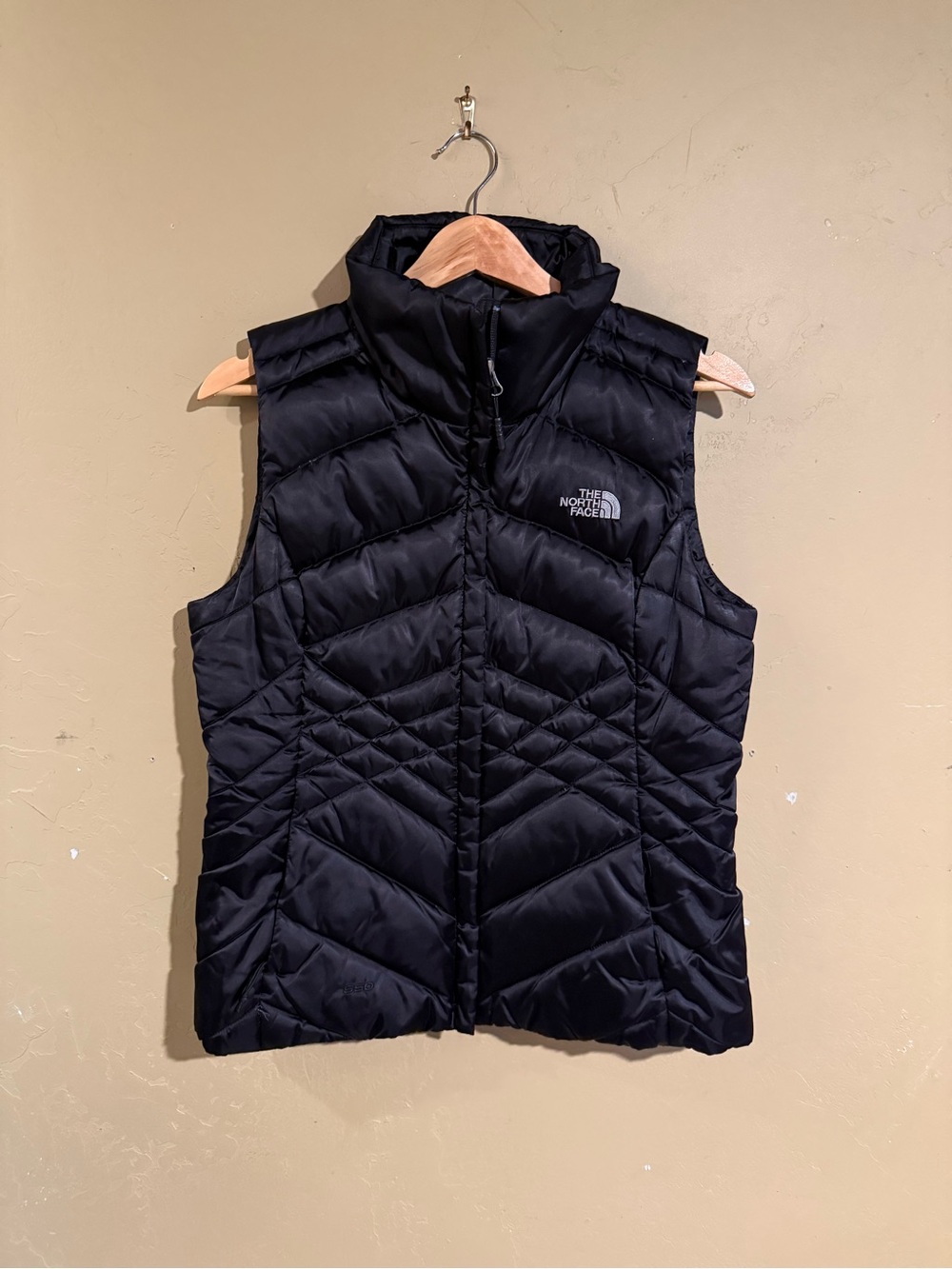 The North Face Black Quilted 550 Down Vest Women's Size Small